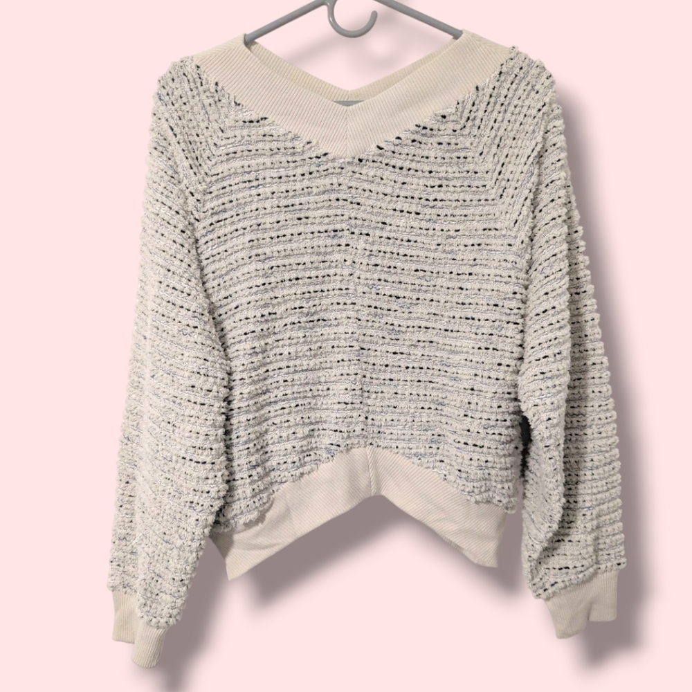 Joie White Soft Fluffy Cotton V-Neck Raglan Sleeve Slouchy Hester Sweater - Picture 3 of 9
